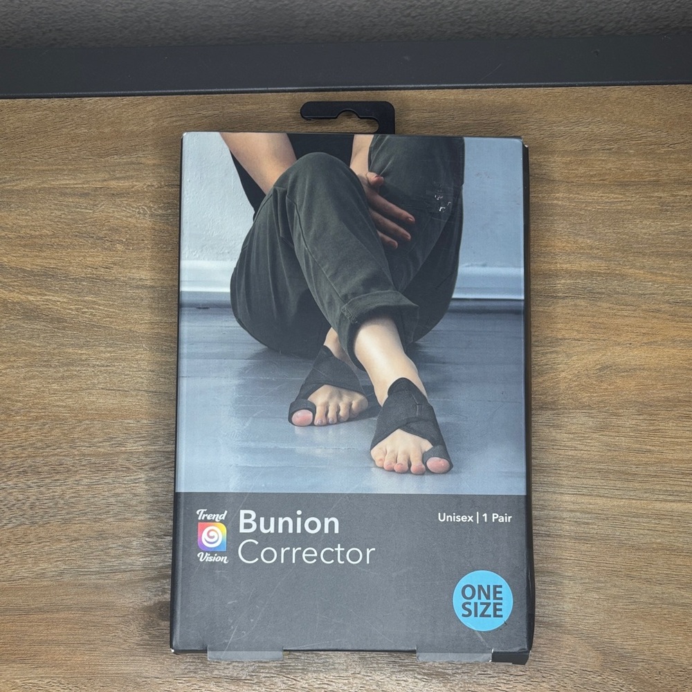 Bunion Corrector - Black (One Pair)